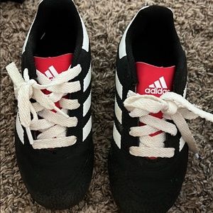 Boys Adidas Soccer cleats, BONUS Shin guards!
